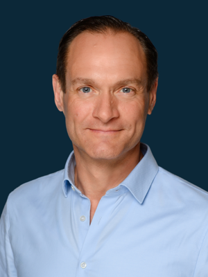 NYORDA Headshots Matthias 300x400